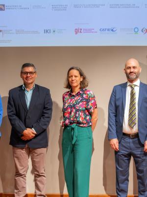 Lanzamiento concurso ganadería
