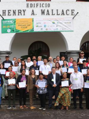 Premiación matching fund Musáceas de Transforma-Innova y ACTIVA-CATIE